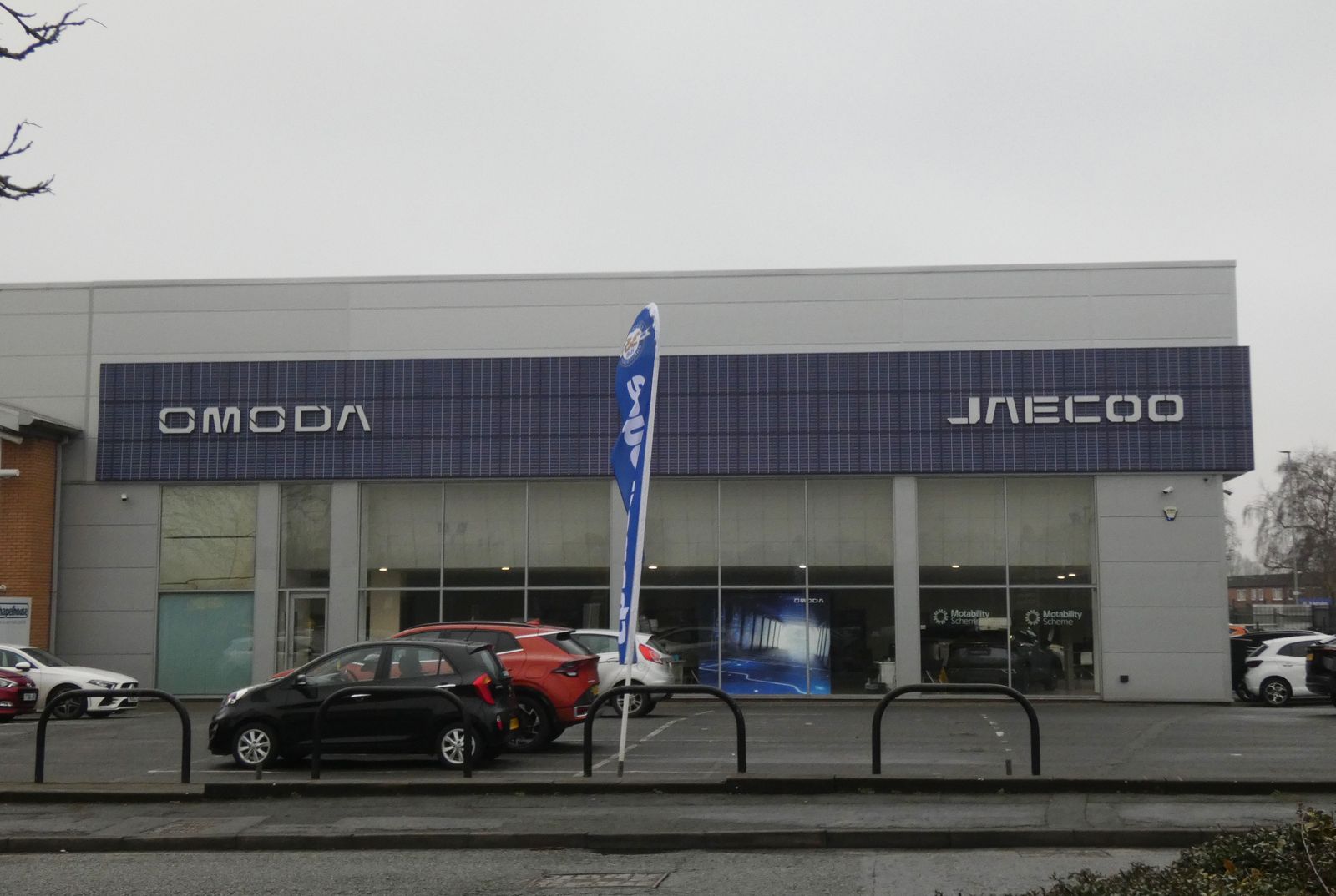 Jaecoo and Omoda dealership in Warrington, UK — part of Chery's expanding British dealer network